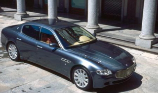 マセラティ中古車