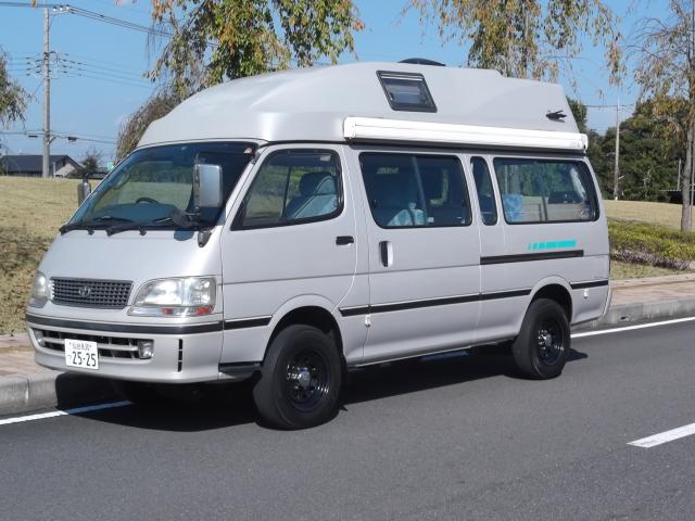 ロータスRV製スーパーハイルーフ搭載！